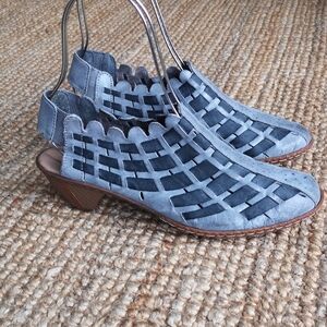 Rieker blue-gray woven leather shoes